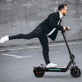 EU & US Warehouse Off-Road 800W Electric Scooter Premium Commercial Use Hot Sale Waterproof Throttle Two-Wheel Design